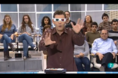 Spanish national TV 'LA 2' presenting Adan Ross' Animo Minimo 3D music video.